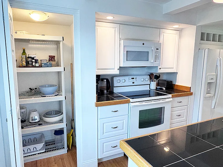 15 Warrenton St #2 — Photo 13
