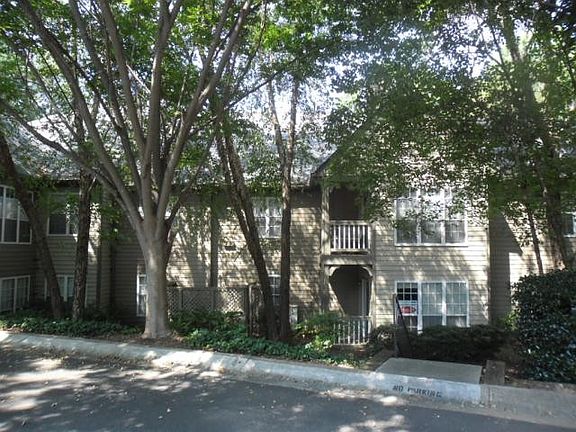 2nd image of 307 Mill Pond Ct SE