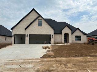 1571 Westridge Ln, Centerton, AR 72719