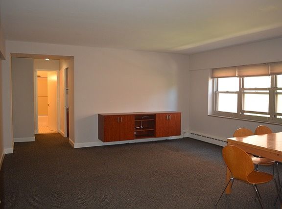 4th image of 4950 N Marine Dr APT 409