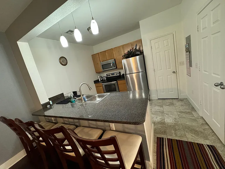 2200 Classen Blvd #11122 — Photo 4