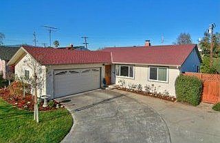 4th image of 1733 Coralee Dr