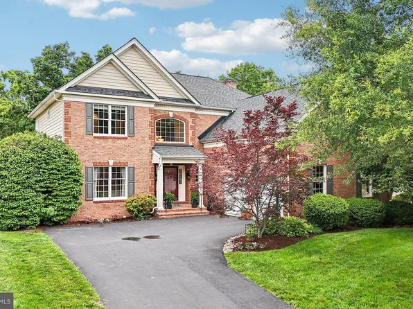 20149 Bandon Dunes Ct, Ashburn, VA 20147