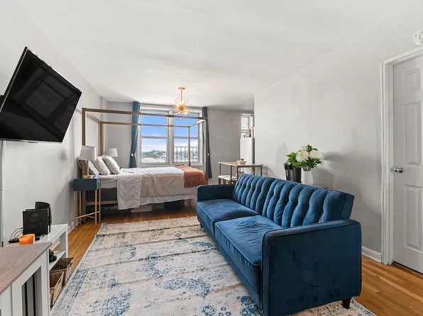 46-01 39th Ave APT 509, Sunnyside, NY 11104