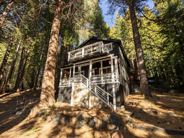 798 Blue Canyon Rd, Emigrant Gap, CA 95715