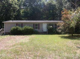 140 Old Lowesville Rd, Stanley, NC 28164