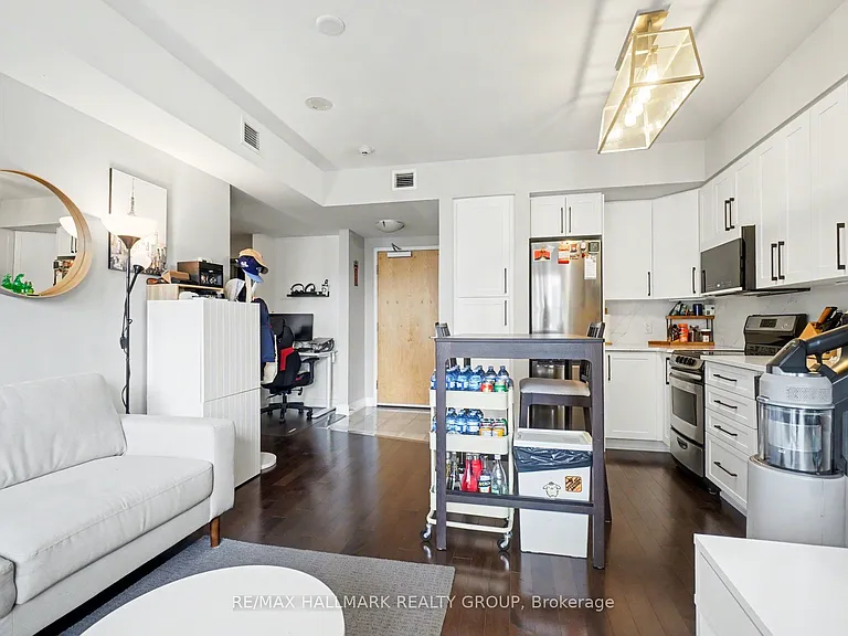 40 Nepean St #1502 — Photo 7