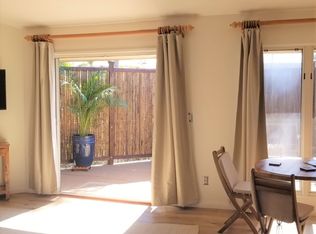 711 Hygeia Ave, Encinitas, CA 92024