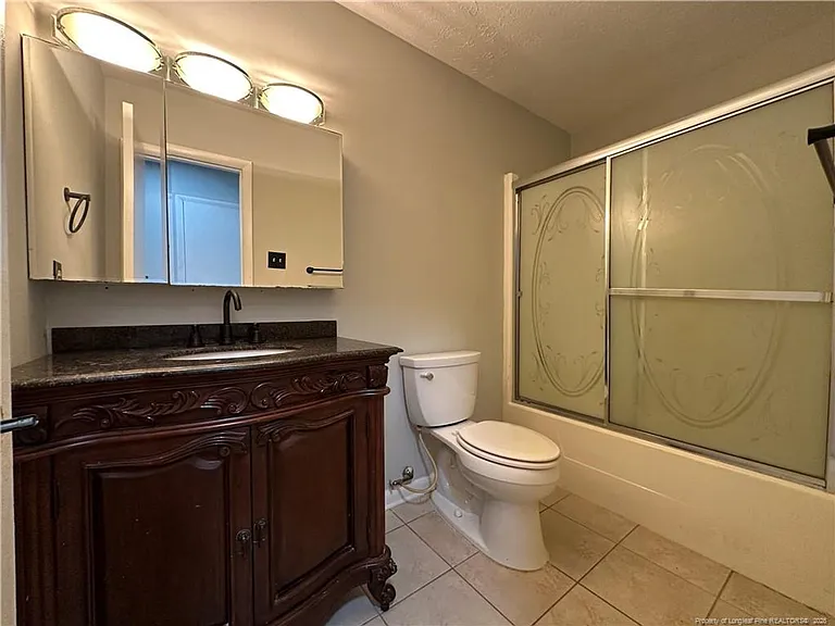 1601 Bluesprings Rd — Photo 23