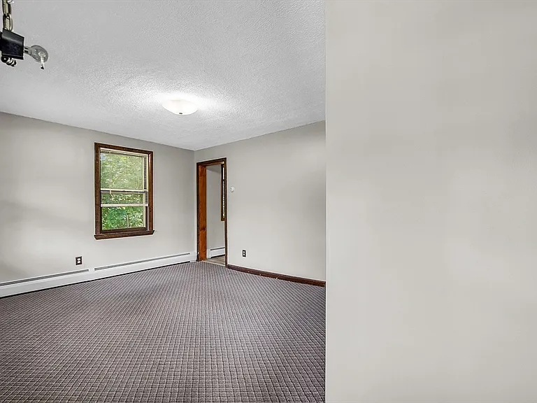 87 Graniteville Rd #B — Photo 10