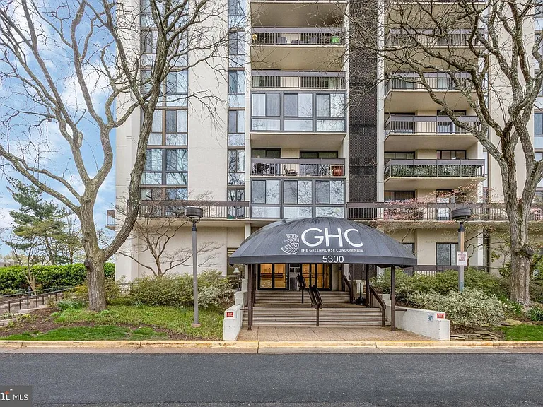 5300 Holmes Run Pkwy #1210 — Photo 44