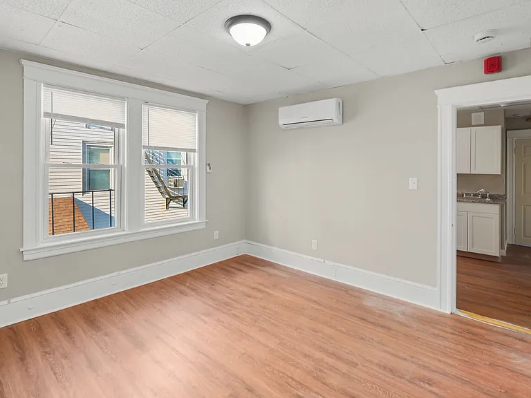 387 Grove St — Photo 11