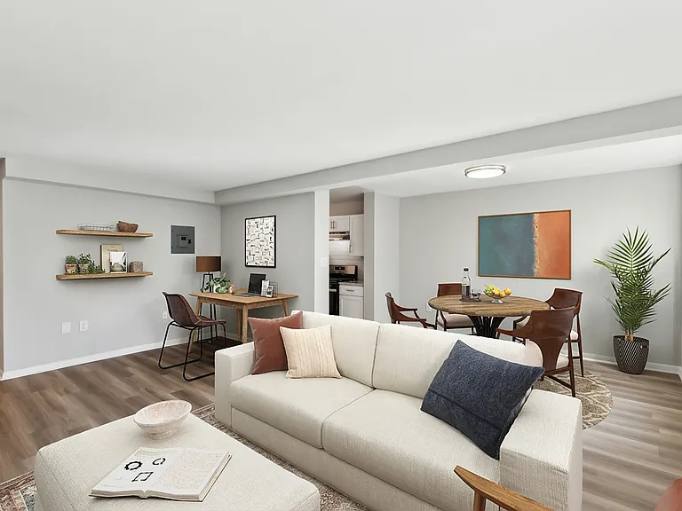 The Jefferson, an Eagle Rock Community — Photo 9