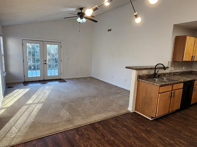 5426 Kassia Ln — Photo 14