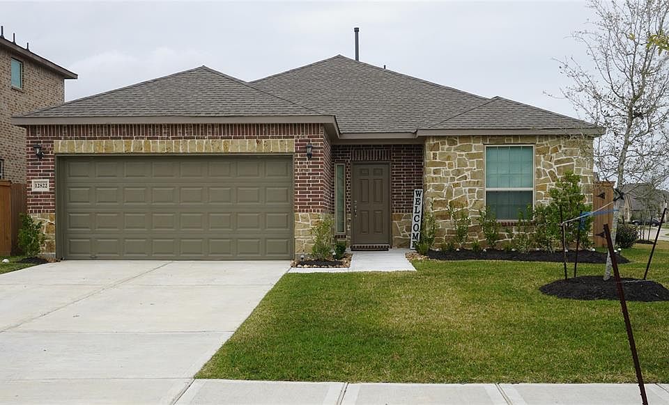 1st image of 12822 White Cove Dr