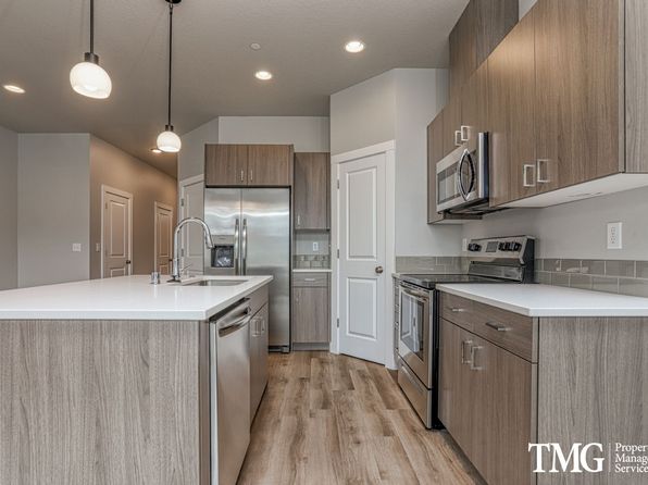 2503 NW Magnolia Ct #2509