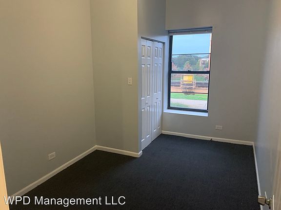 2nd image of 5253 S Prairie Ave #3