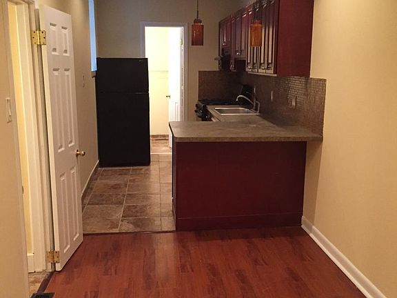 3rd image of 1541 S 13th St #1FF