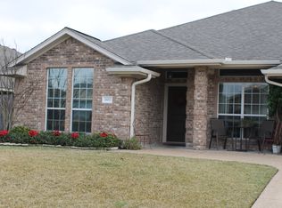 1102 Pamplin Ct, College Station, TX 77845
