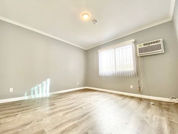 5th image of 1260 S Westgate Ave APT 5