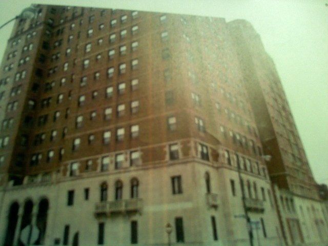 1st image of 6700 S Crandon Ave APT 11B