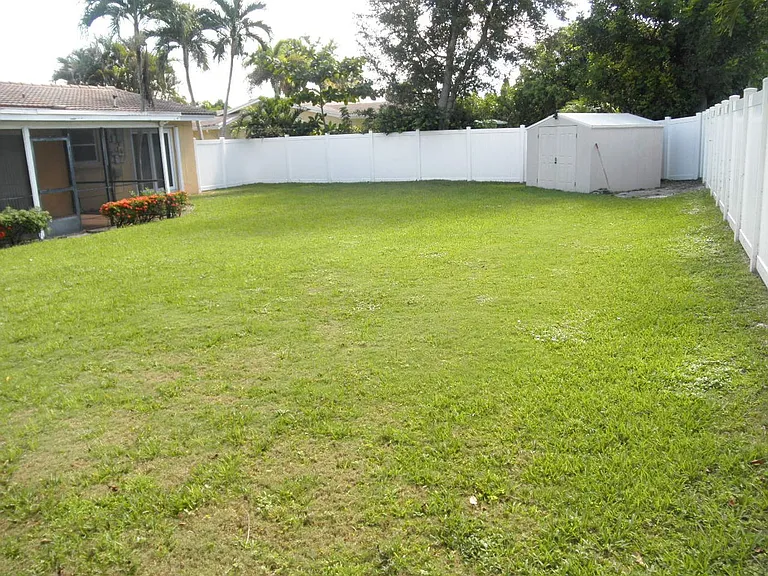 1154 W Camino Real — Photo 7