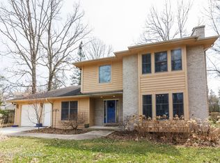 25W729 Electric Ave, Wheaton, IL 60187