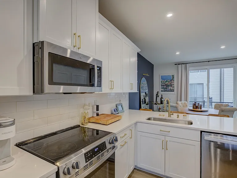 6112 Station Crossing Ave — Photo 14