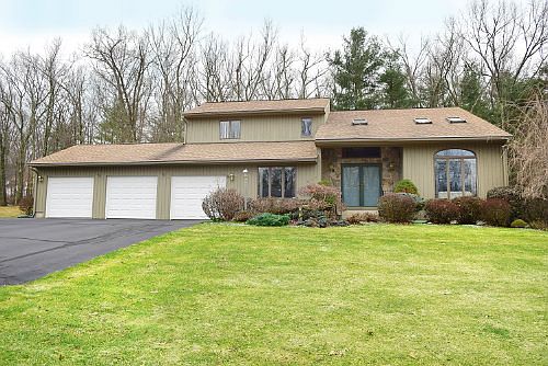 1st image of 180 Tallwood Dr