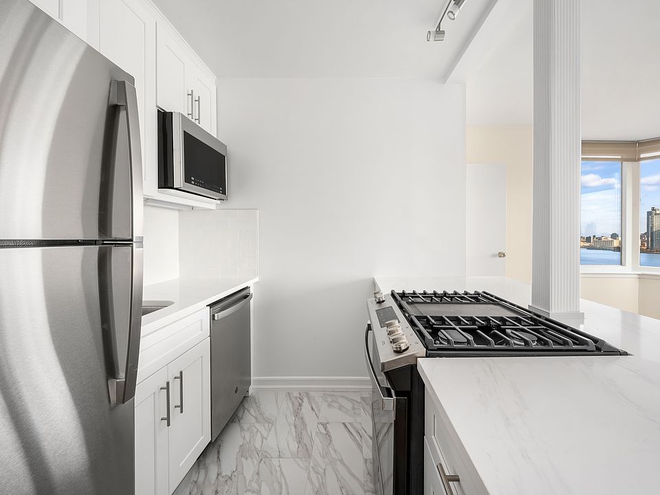 1st image of 415 E 37th St APT 16G
