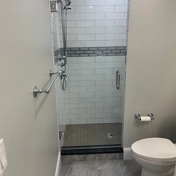 45 Spring St #13 — Photo 14