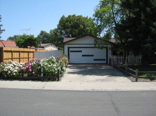 6850 Claiborne Way, Sacramento, CA 95831