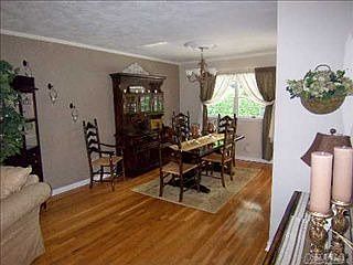 5th image of 5 Miami Ct