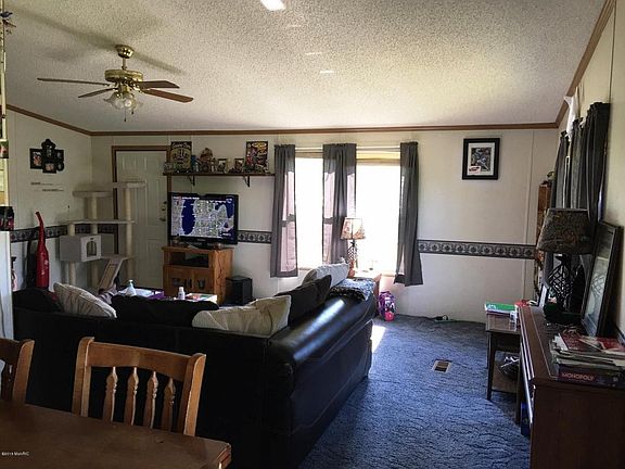 5th image of 5520 S Pear Ave