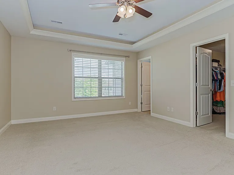 1031 Homestead Dr — Photo 29