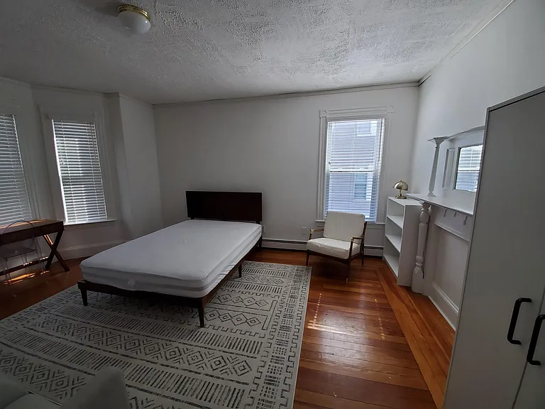 70 Draper St #1.5 — Photo 42