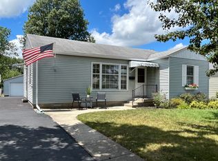 1914 Eisenhower Dr, Indianapolis, IN
