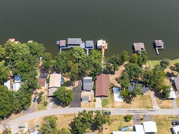5th image of 969 Beachside Dr