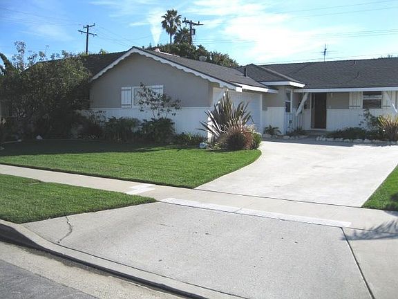 3rd image of 2508 W 225th Pl