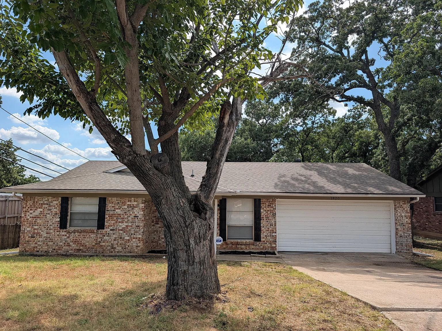 1820 Warren Ln. Fort Worth, TX 76112 — Photo 1