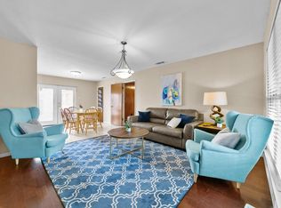 8345 Cadenza Ln, Dallas, TX 75228