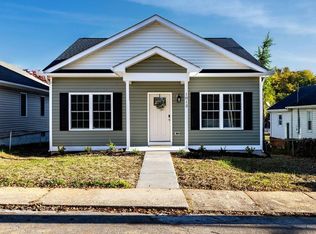 1013 Ohio St, Waynesboro, VA 22980