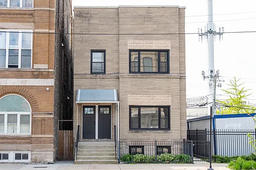 2753 W Chicago Ave #2 Photo 1