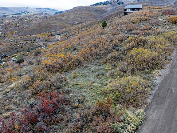 3rd image of 1841 Ridge Line Dr