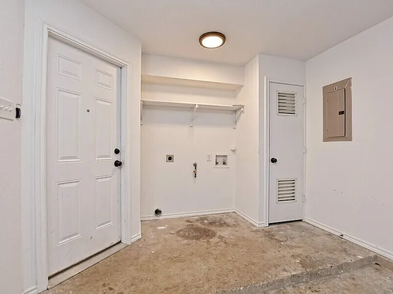 8103 Tuscarora Trl #A — Photo 17