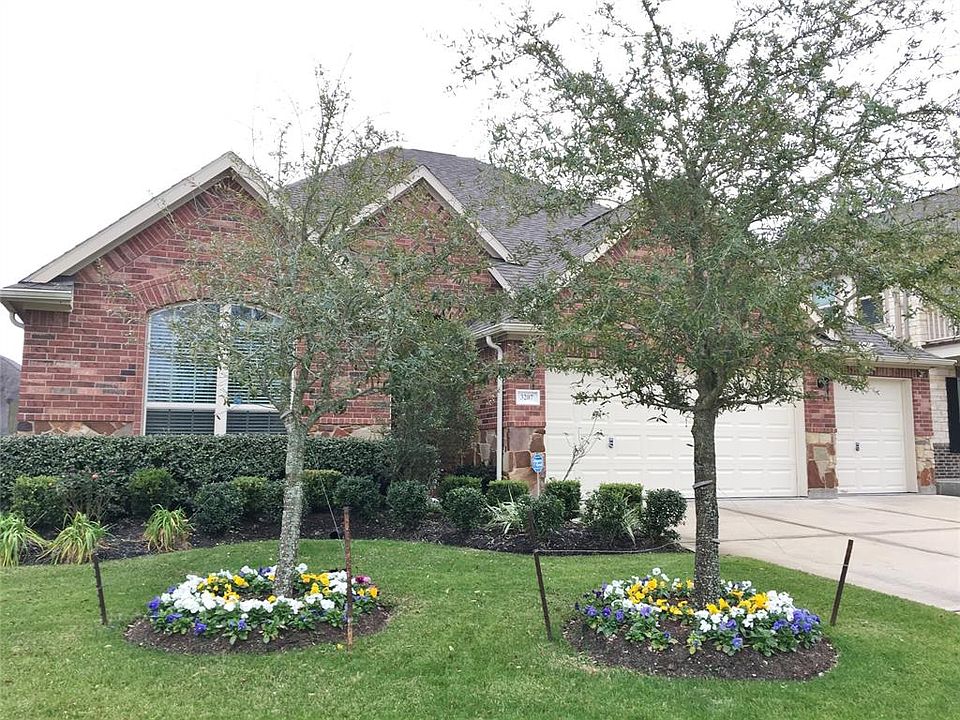 1st image of 3207 Hawkins Glen Ln