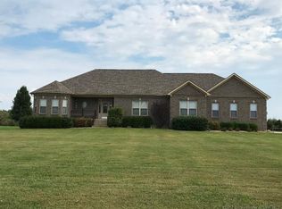 2105 Spring Ridge Ct, Charlestown, IN 47111