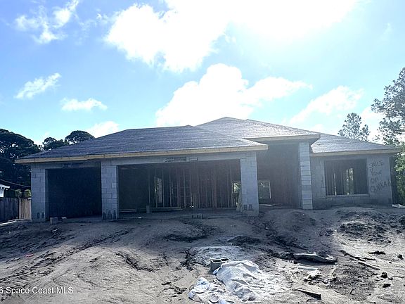 2nd image of 2525 Palisades Dr SE