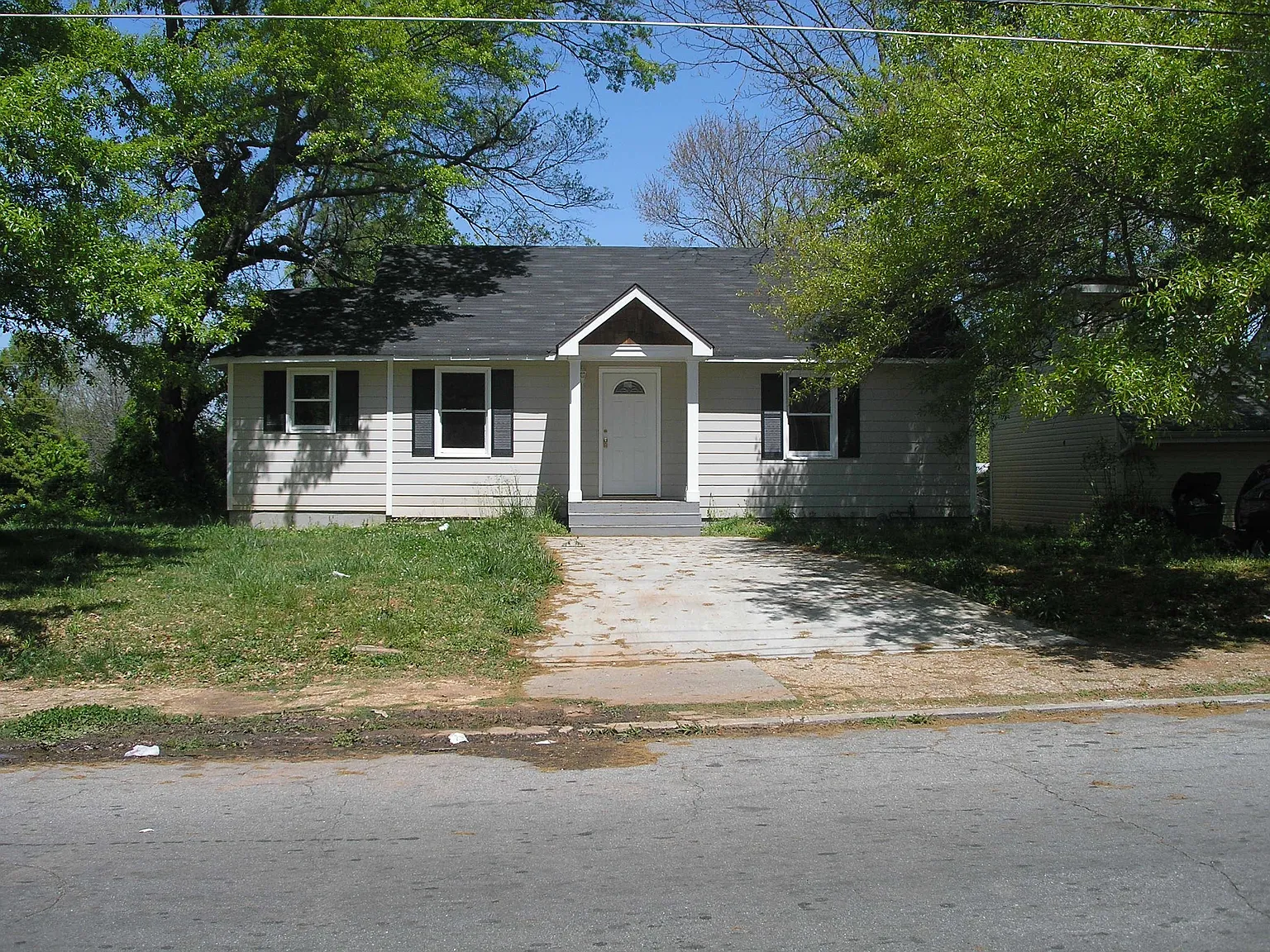1197 Arlington Ave SW photo 1