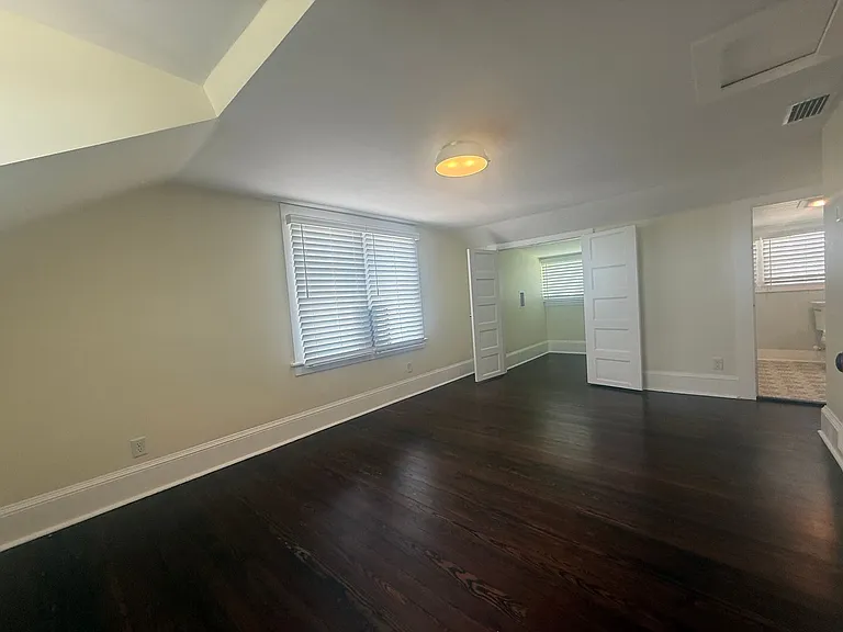 409 S Grandview Ave — Photo 19